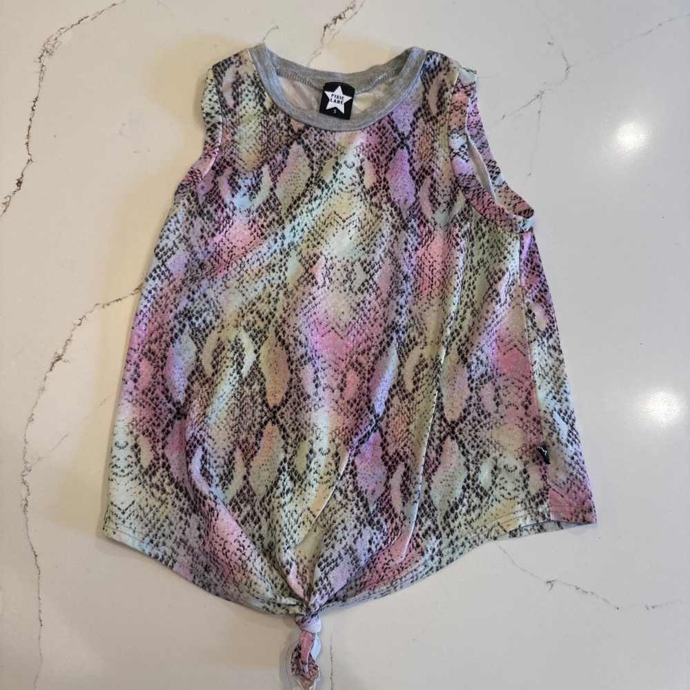 Pixie lane tie up tank